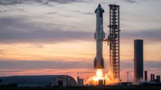 Starship Test Puts SpaceX’s Long-Term Growth Story in Focus